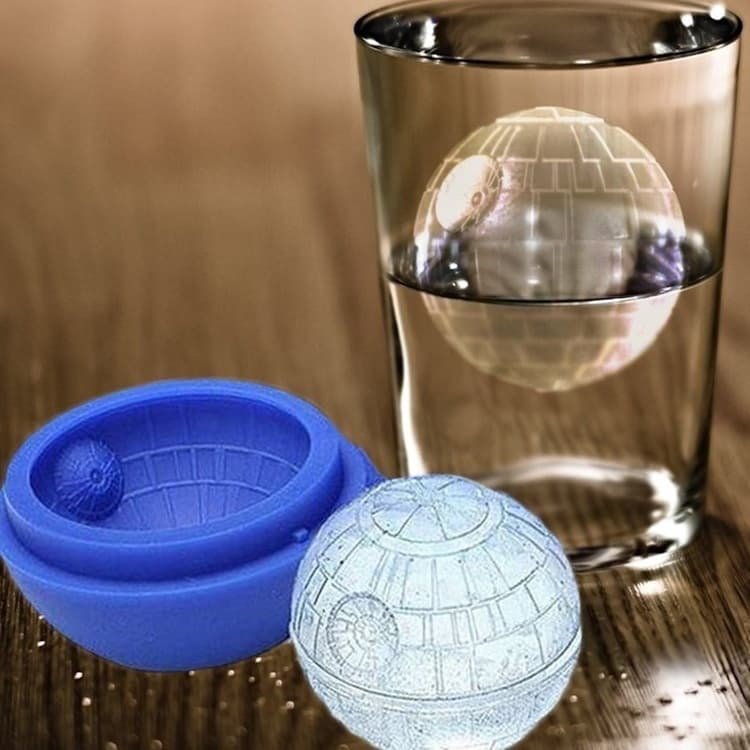 Globe-Shaped Ice Ball Mold