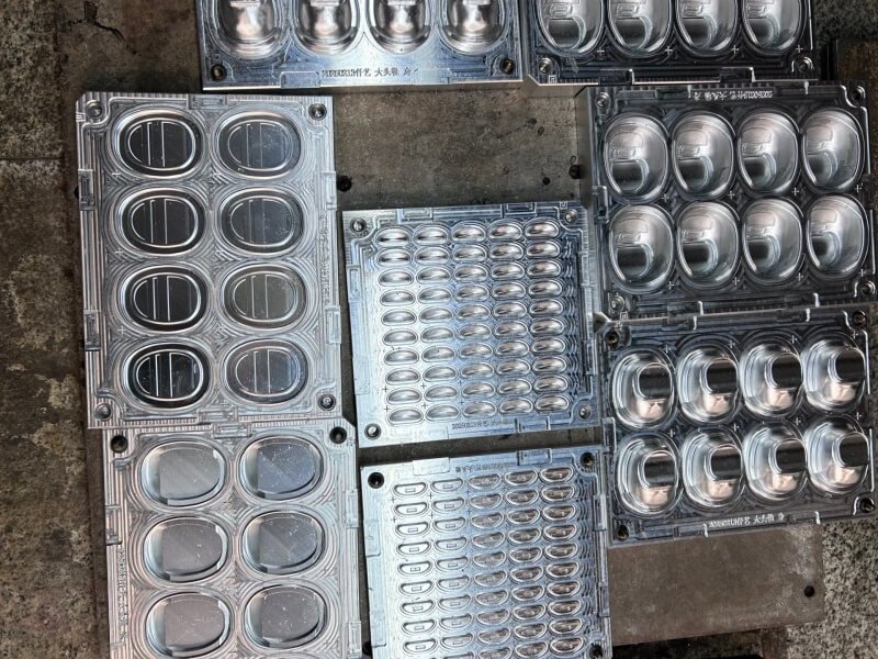 custom-pvc-mold-service-3.jpg