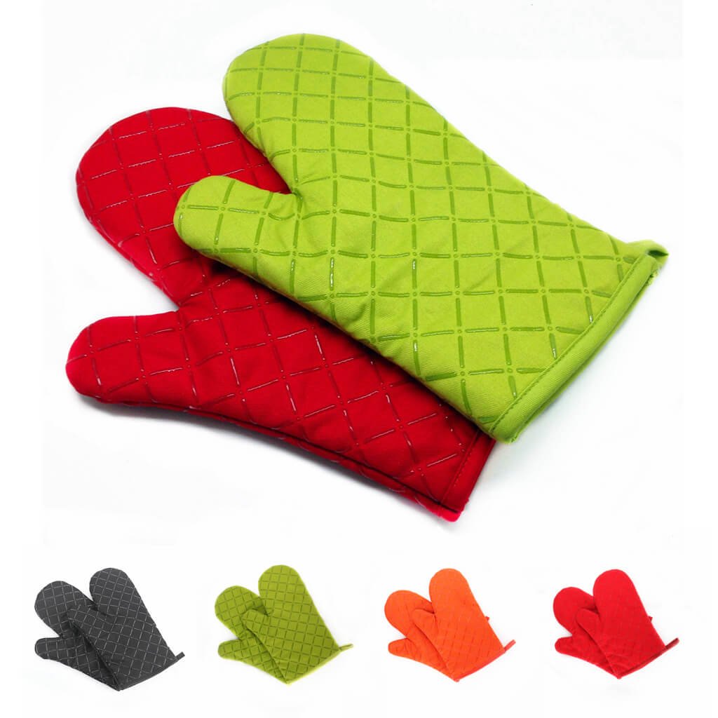 Quilted Cotton Lined Oven Mitts with Silicone Grip