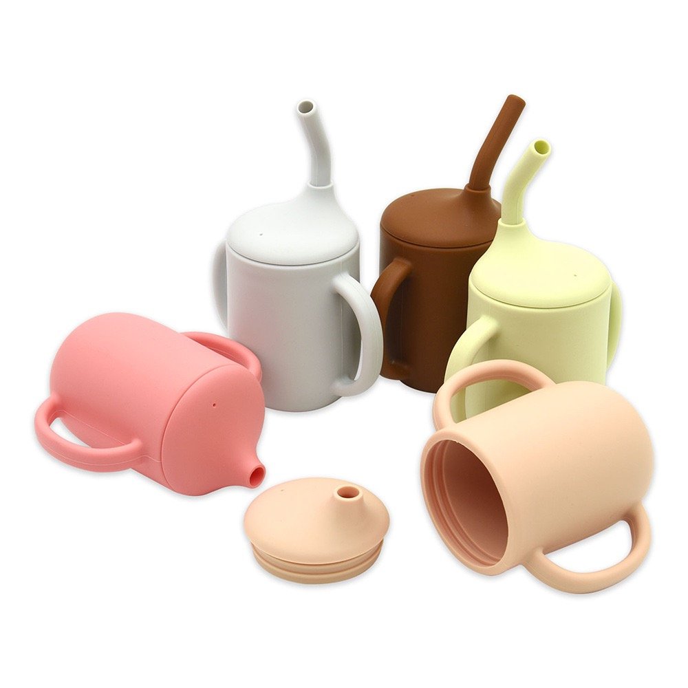 Multicolor silicone sippy cups with flexible spouts