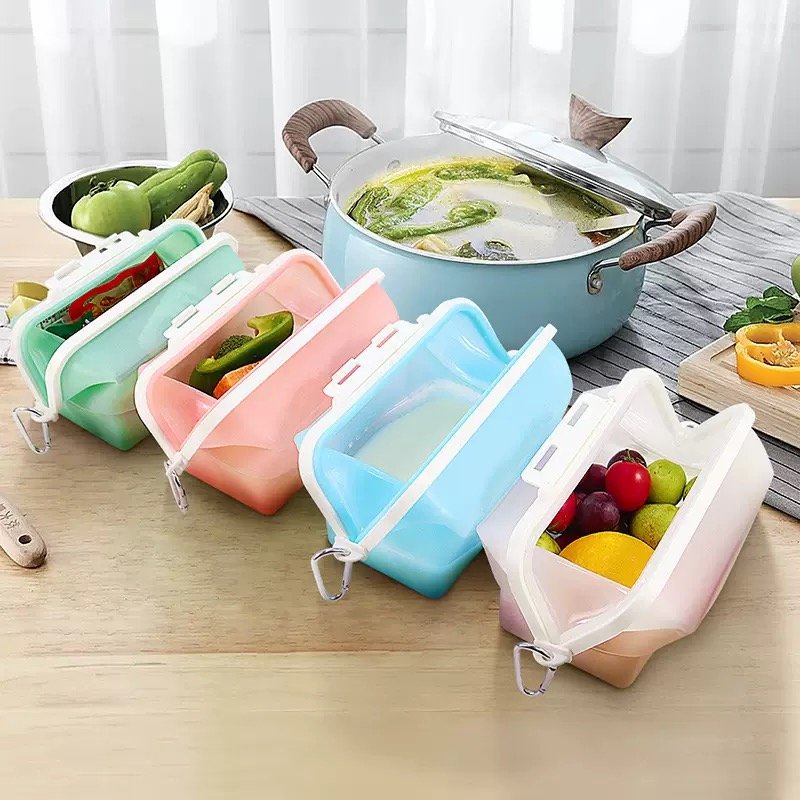Set of Leakproof Silicone Food Bags with Clips (Multi-Color)