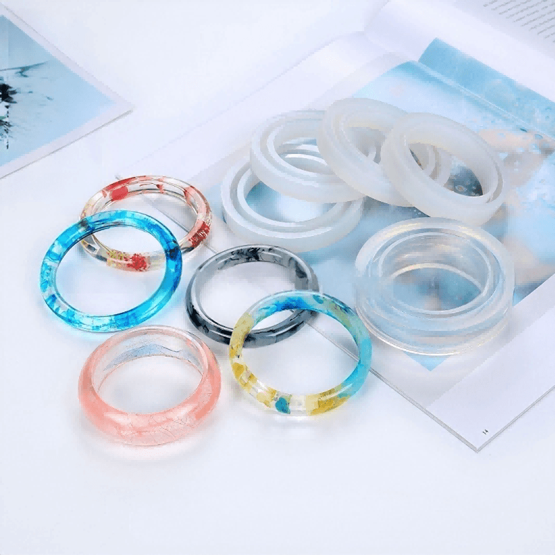 Silicone Resin Bangle Molds with Colorful Finished Epoxy Bracelets
