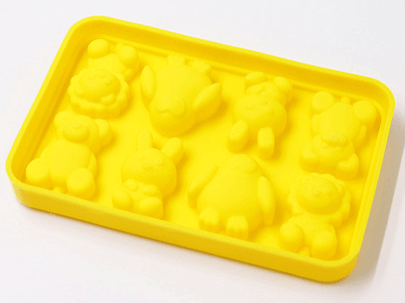 8 Grids Cartoon Bear Rabbit Lion Penguin Baking Mold(Yellow)